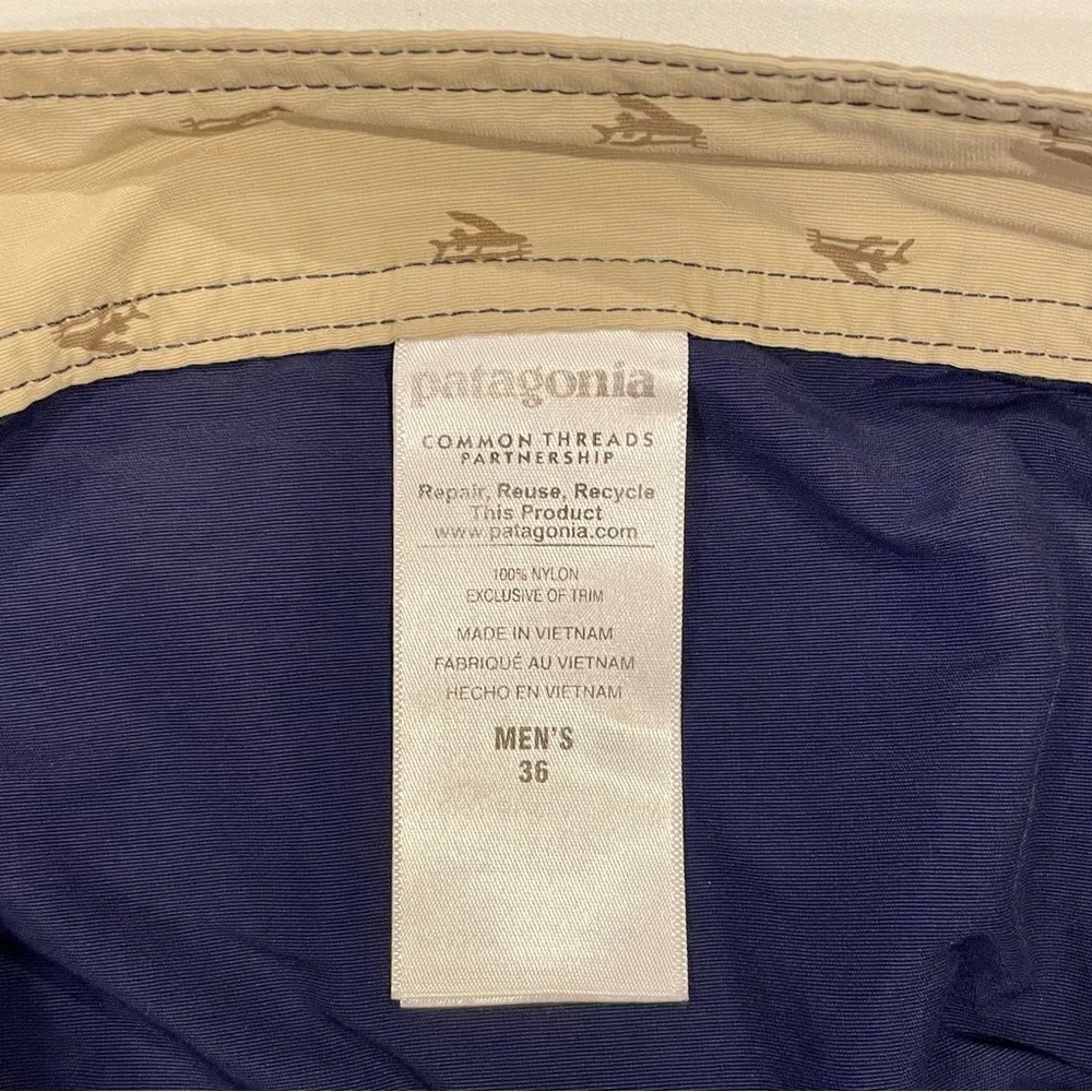 Patagonia Wavefarer Boardshorts Mens 36 19